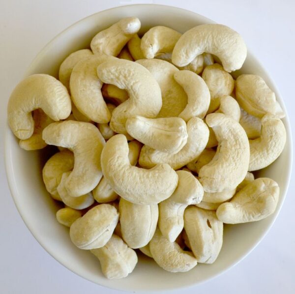White Salted Pumpkin Seeds in Shell